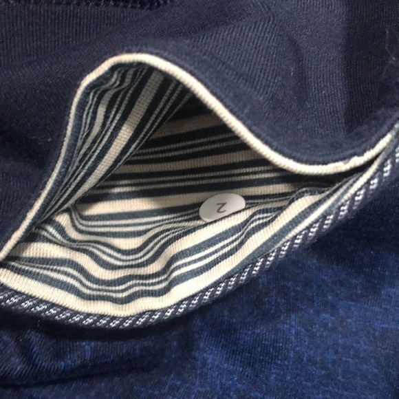 Lululemon Special Edition Sashiko Denim Blue Print Wonder Under Crop Leggings - Picture 3 of 9